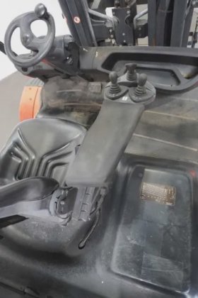 林德四轮前叉车