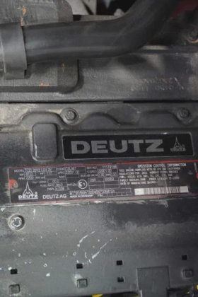 林德四轮前叉车