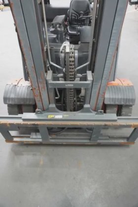 林德四轮前叉车