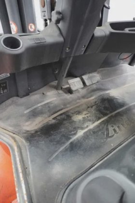 林德四轮前叉车