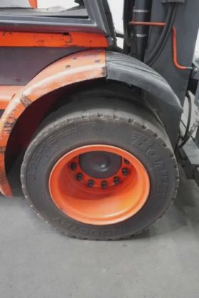 林德四轮前叉车