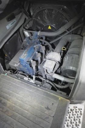 永恒力四轮前叉车