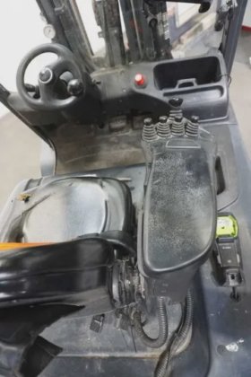 林德四轮前叉车