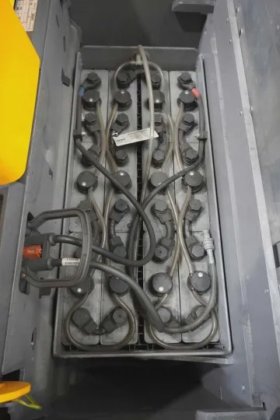 永恒力高举升卡车驾驶室