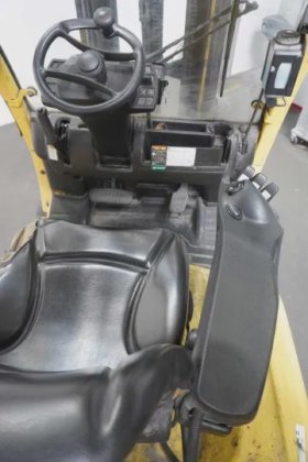 海斯特四轮前装载机