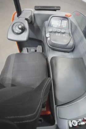 丰田前移式叉车