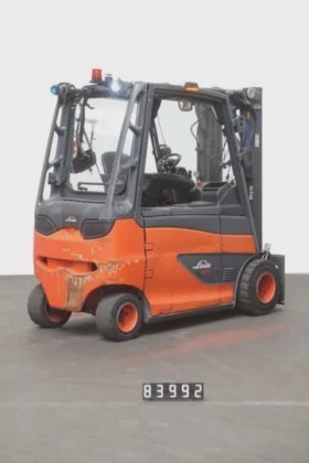 林德四轮前叉车