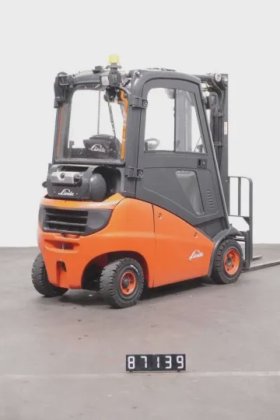 林德四轮前叉车