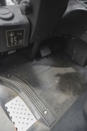 林德四轮前叉车