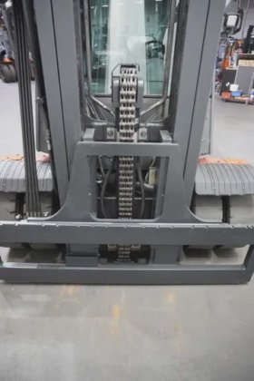 林德四轮前叉车