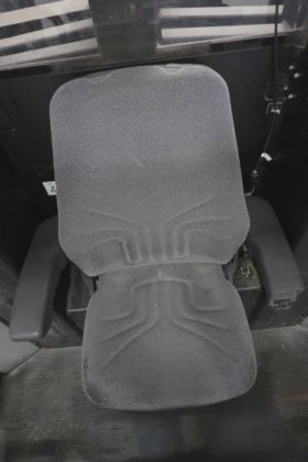 丰田高架窄通道堆垛机