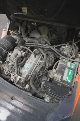 丰田四轮前装载机