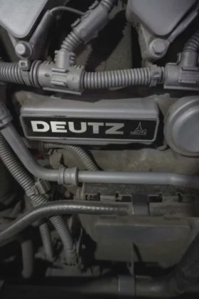 林德四轮前叉车