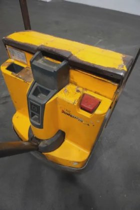 永恒力低升降卡车耕耘机