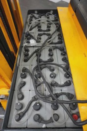 永恒力前移式叉车