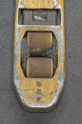 永恒力低叉车驾驶室