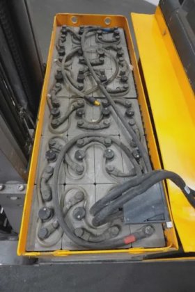 永恒力前移式叉车