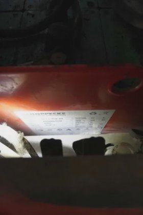 林德三轮前叉车