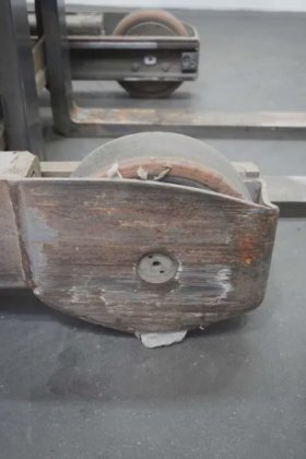 永恒力前移式叉车