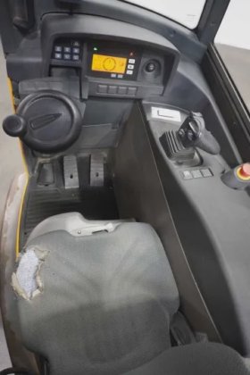 永恒力前移式叉车