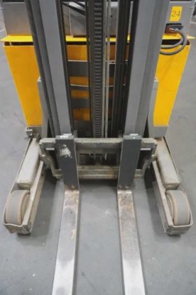 永恒力前移式叉车