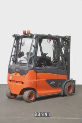 林德四轮前叉车