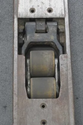 丰田低位拣选机