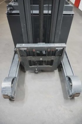 林德前移式叉车