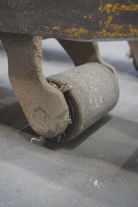 永恒力低升降卡车耕耘机