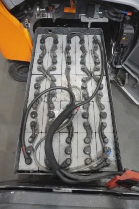 STILL 四轮前装载机