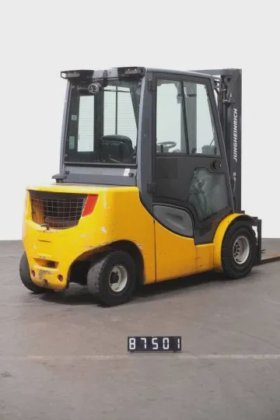 永恒力四轮前叉车