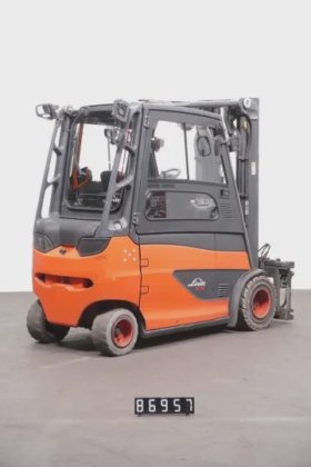 林德四轮前叉车