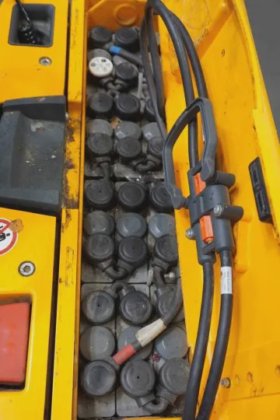 永恒力低升降卡车耕耘机