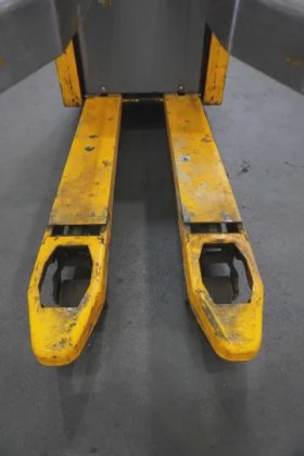 永恒力低升降卡车耕耘机