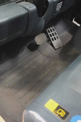 永恒力四轮前叉车