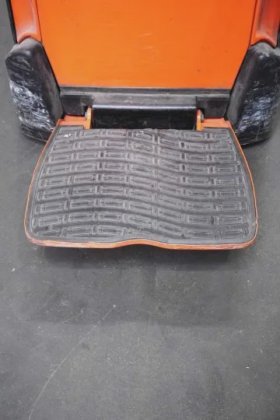 丰田高举升卡车牵引杆