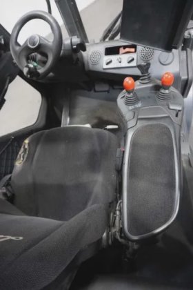 林德四轮前叉车