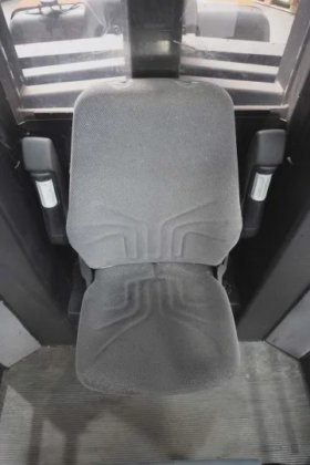 丰田高架窄通道堆垛机