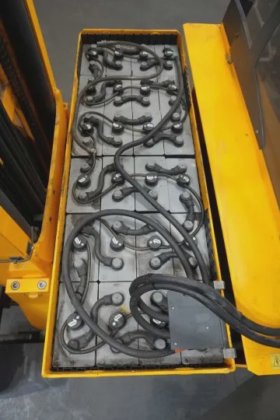 永恒力前移式叉车