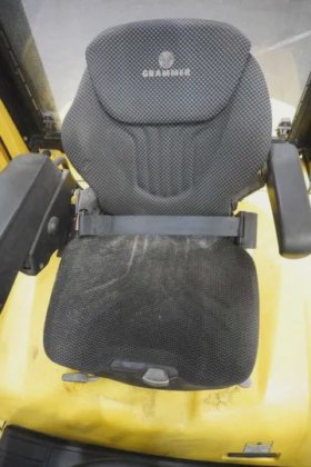 海斯特四轮前装载机