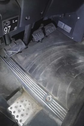 林德四轮前叉车