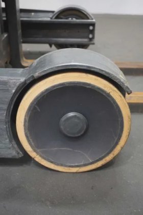 林德前移式叉车