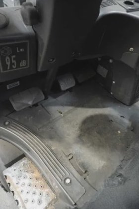 林德四轮前叉车