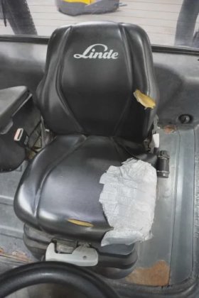 林德四轮前叉车