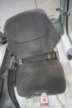 STILL 四轮前装载机