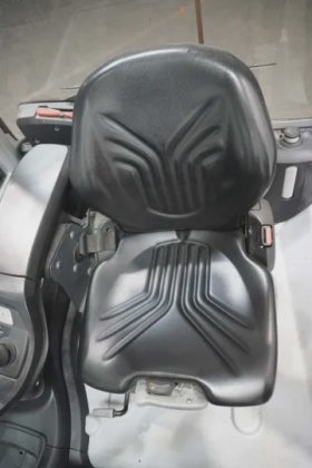 STILL 四轮前装载机