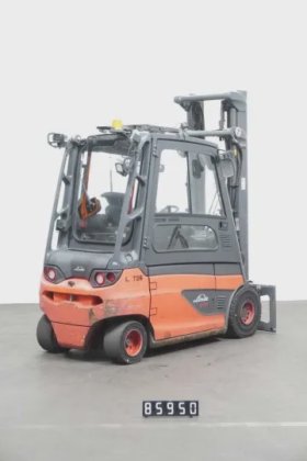 林德四轮前叉车