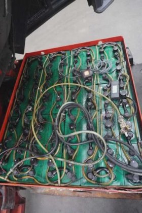 林德四轮前叉车