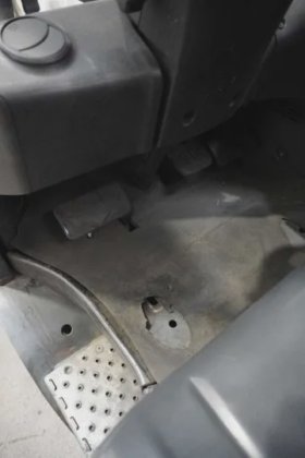 林德四轮前叉车