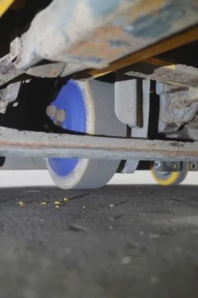 永恒力低升降卡车耕耘机